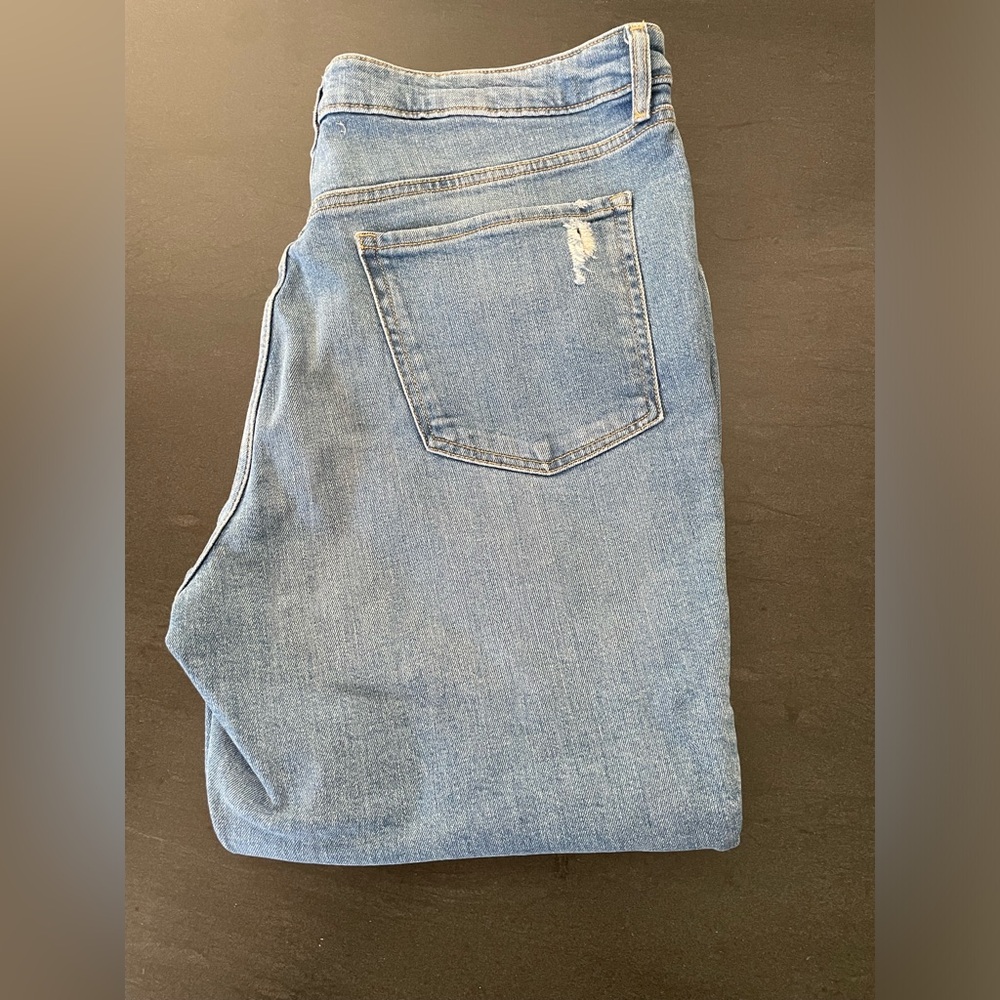 Old Navy ankle length jeans